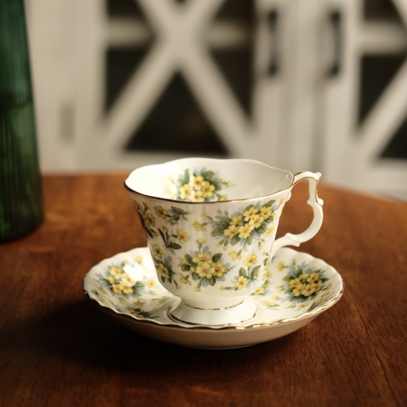 中古英国Royal albert皇家阿尔伯特黄色小花咖啡杯碟下午茶红茶杯