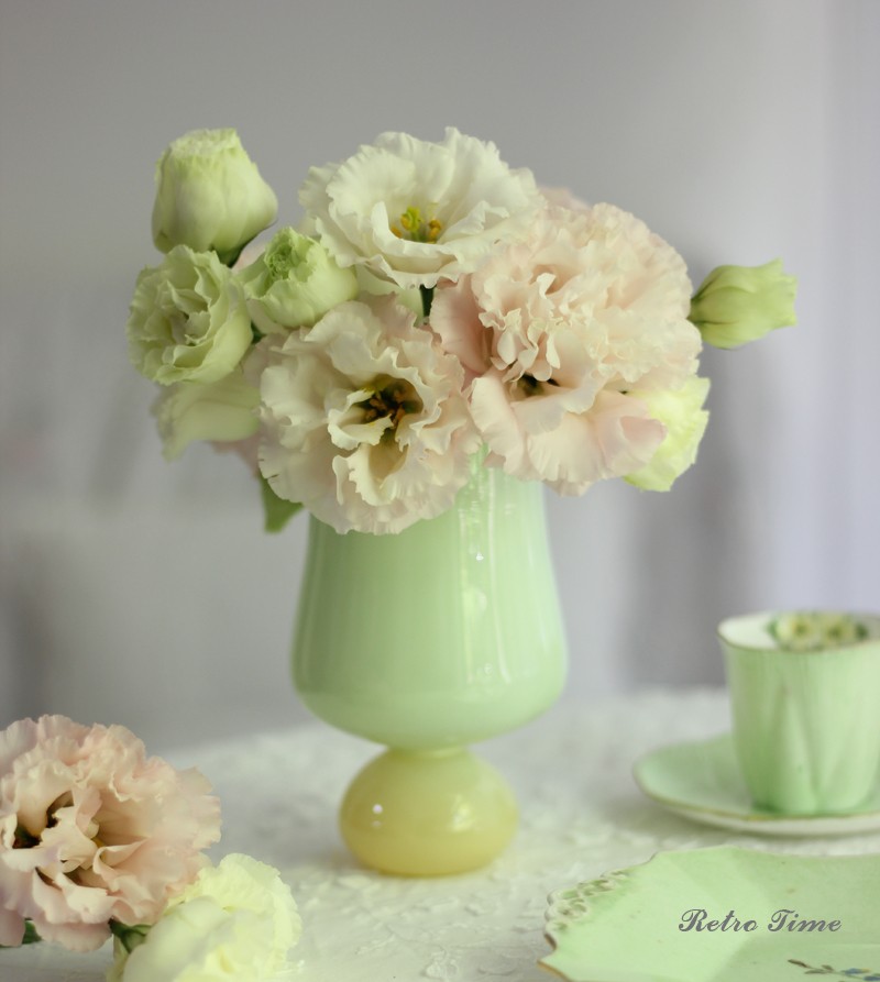 马卡龙绿色玻璃高脚杯小花瓶花器