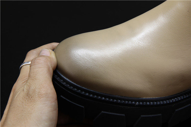 새는 첼시 부츠 굴뚝 부츠 여성화 벨벳 숏부츠 유럽과 미국의 둥근 발가락 소매 캐주얼 신발 따뜻한 면 신발을 픽업하세요