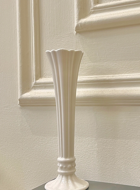 圣杯 奶油色陶瓷花瓶细长花器欧式水培鲜花欧月铁线莲花瓶松虫草