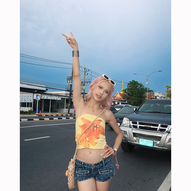 海岛风辣妹露背印花黄色抹胸