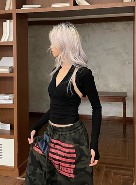 YAMMYUKI美式黑色V领罩衫两件套长袖T恤女修身显瘦爵士短外套上衣