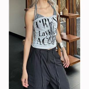 YAMMYUKI美式辣妹撞色字母印花绝美挂脖吊带背心拼接收腰外穿上衣