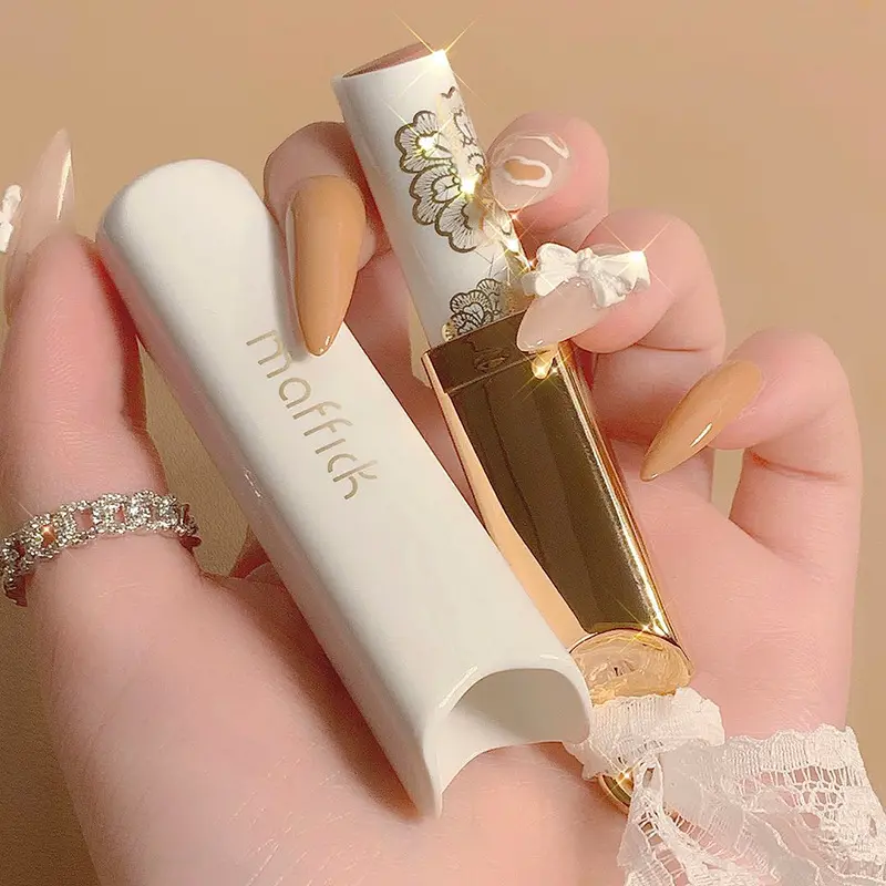 MAFFICK蕾丝蜜语轻雾哑光唇膏