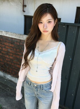首尔印象韩代 26ss modimood同款纯欲风蕾丝V领波点修身小吊带女