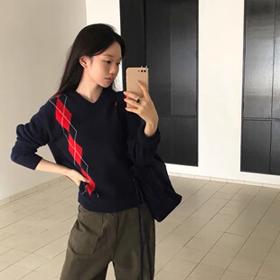 现直邮 26fw 英伦风棱形格纹V领针织衫 女毛衣秋冬新 首尔印象韩代
