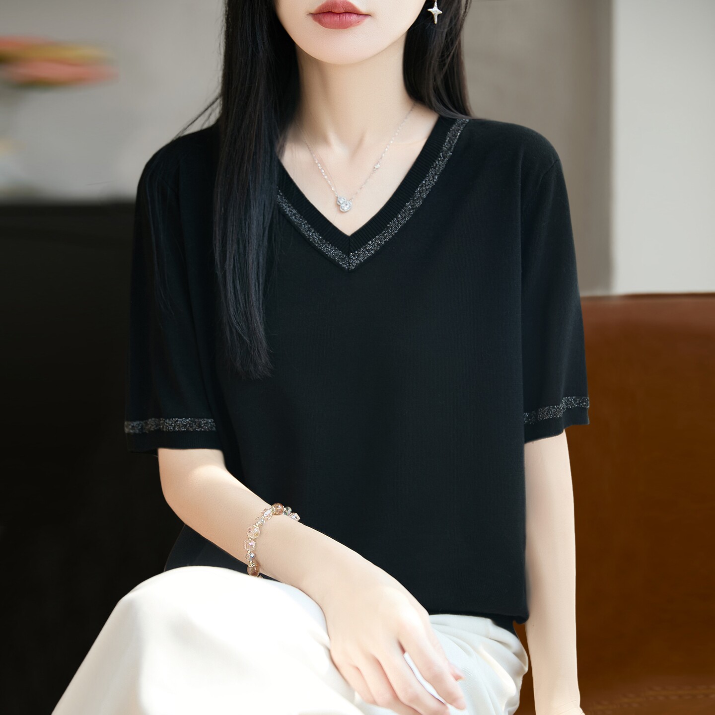 2026新款V领撞色针织短袖t恤女夏季薄款冰丝针织衫大码女装上衣