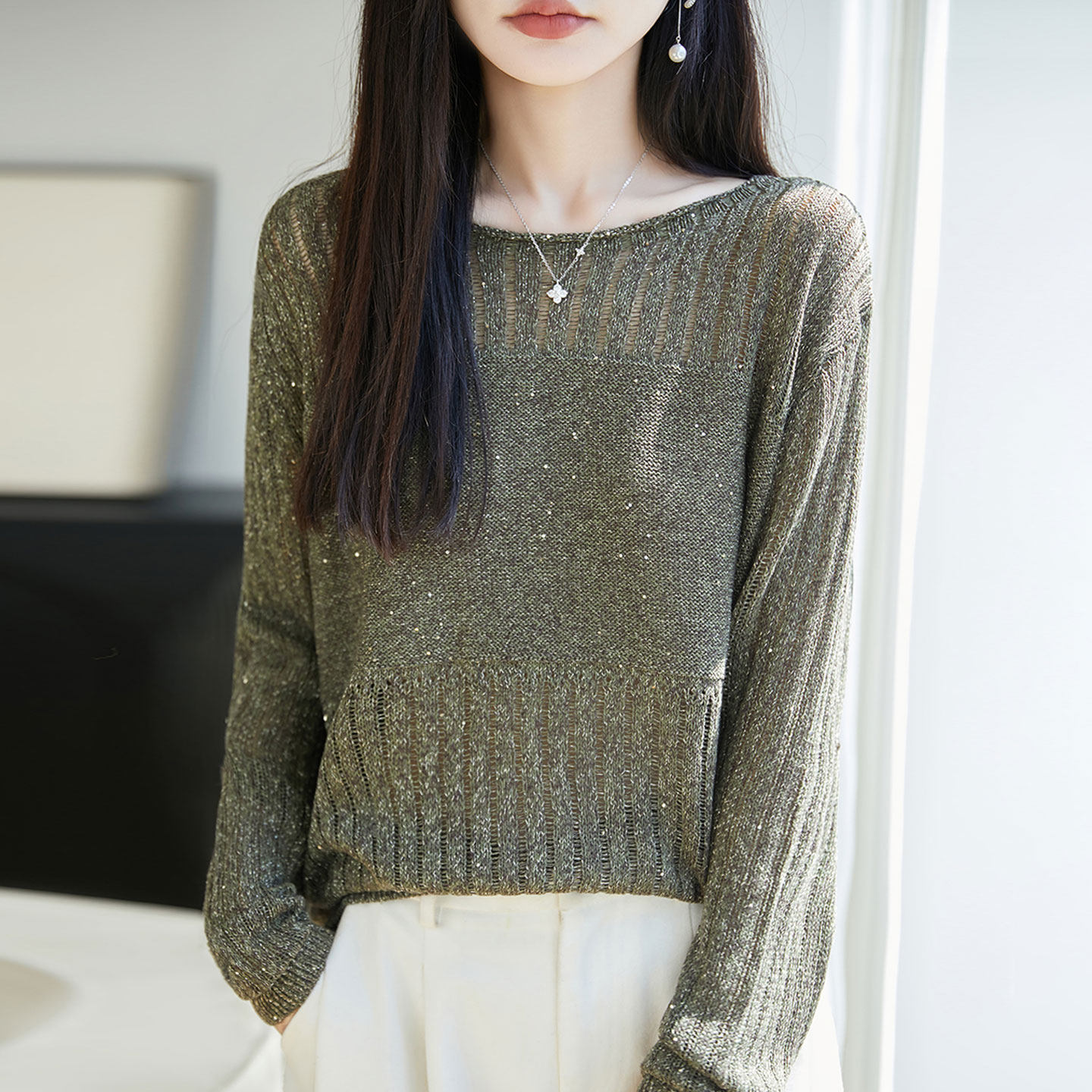 圆领针织女士毛衣打底衫