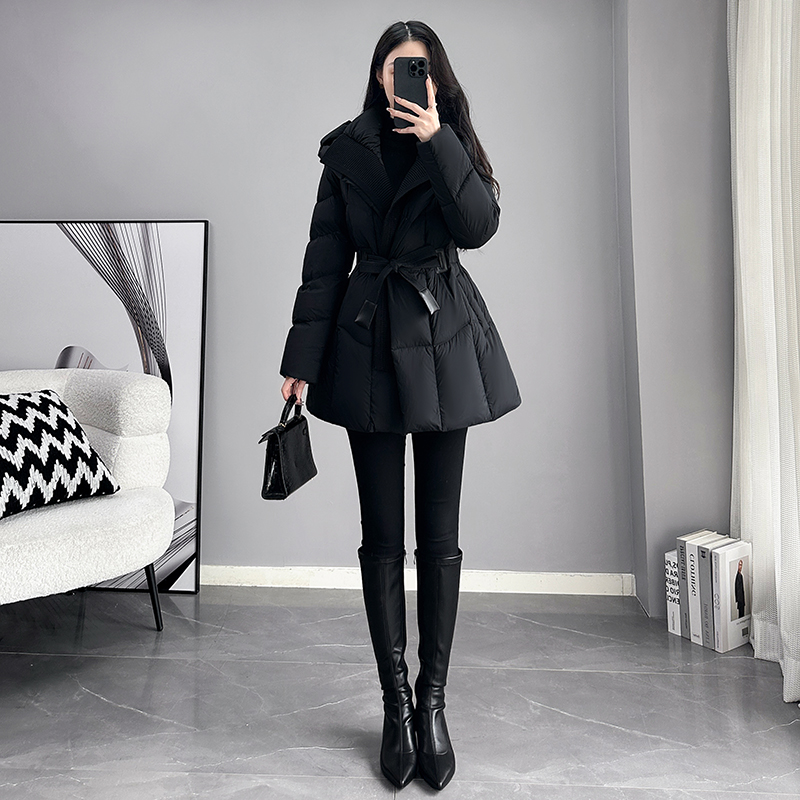黑色拼接针织中长款羽绒服女冬2025新款修身时尚气质显瘦减龄外套