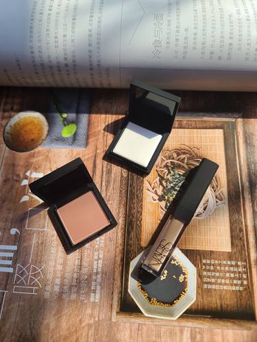 Nars娜斯大白饼蜜粉饼腮红盘behave遮瑕膏custard小样