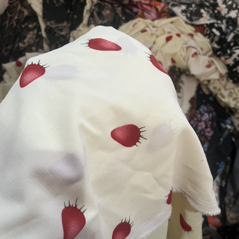 雪纺布料称斤处理碎花布头做衣服连衣裙论斤特价清仓三斤五斤面料