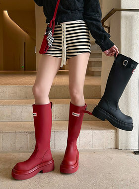女士皮靴高筒红色雨靴子2025户外露营雨鞋不过膝旅游长筒靴骑士靴