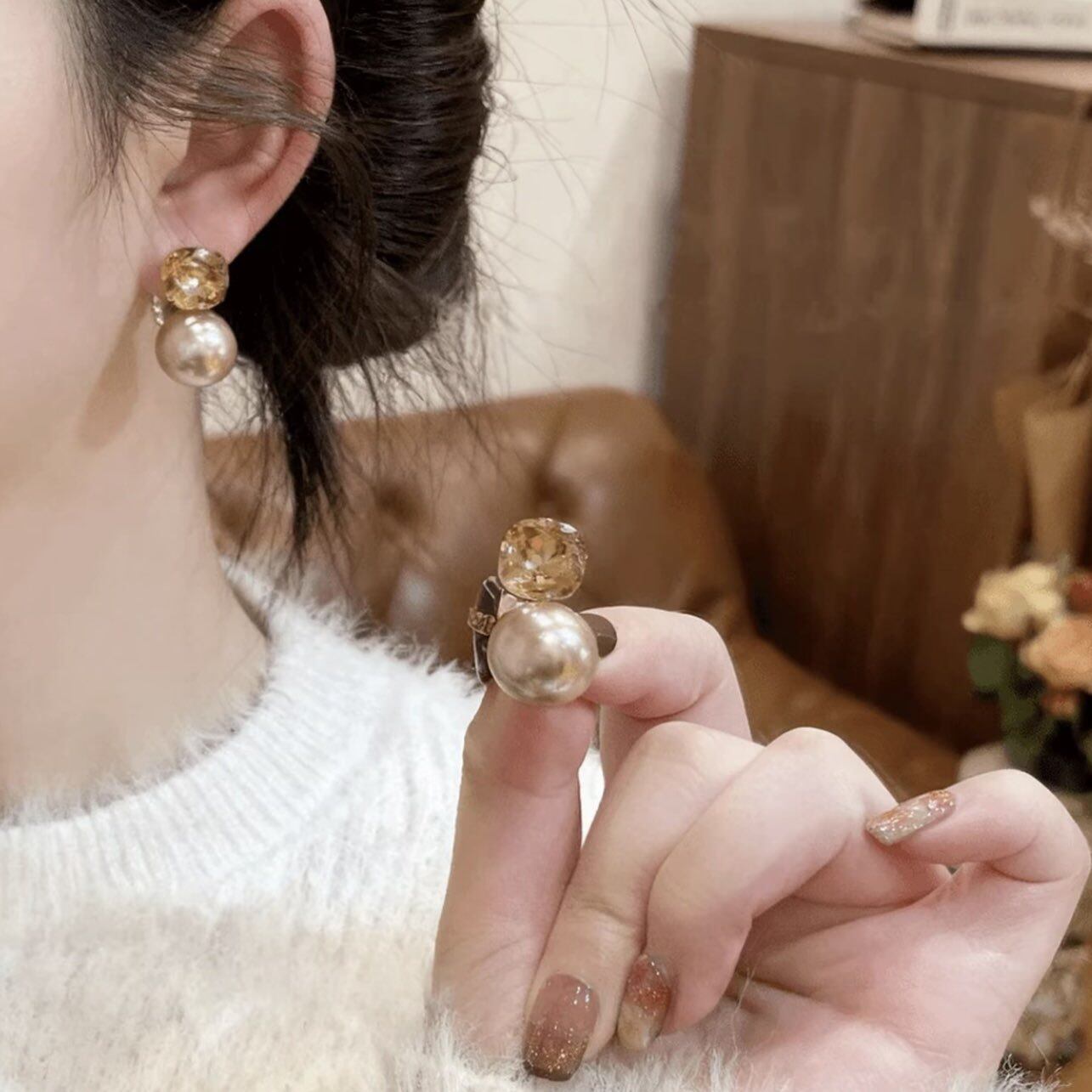 一款两戴方形水晶珍珠耳环女秋冬新款潮气质简约百搭耳钉银针耳饰