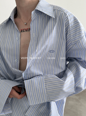 VERY FEWEST 度假清晨松弛感蓝白条纹衬衫夏季防晒设计感宽松衬衣