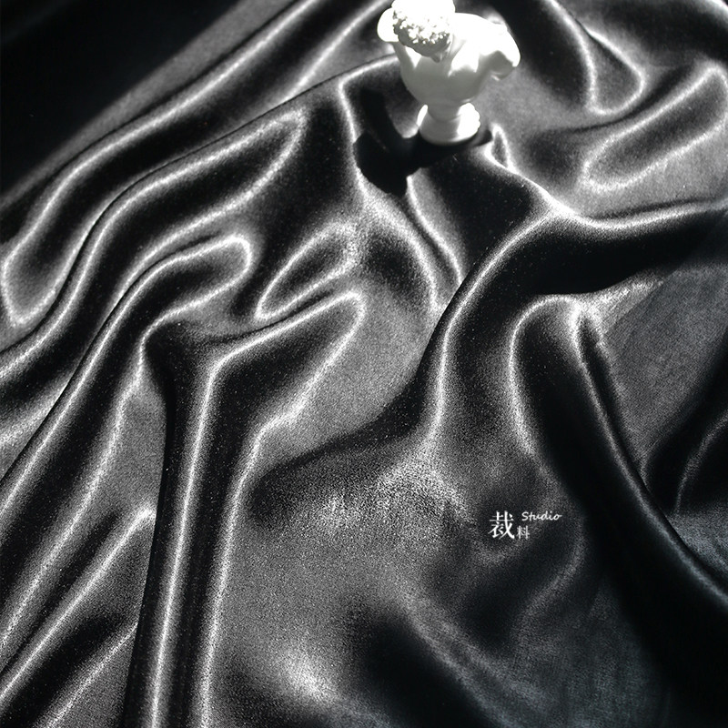 水光棉 闪光厚缎面棉黑亮光亲肤柔软棉料衬衫裙子服装设计师面料