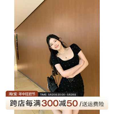 王少女的店黑色碎花短袖针织连衣长裙2024夏季辣妹显瘦包臀短裙子