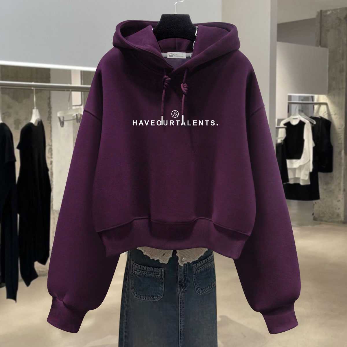 加绒宽松休闲短款连帽卫衣女印花