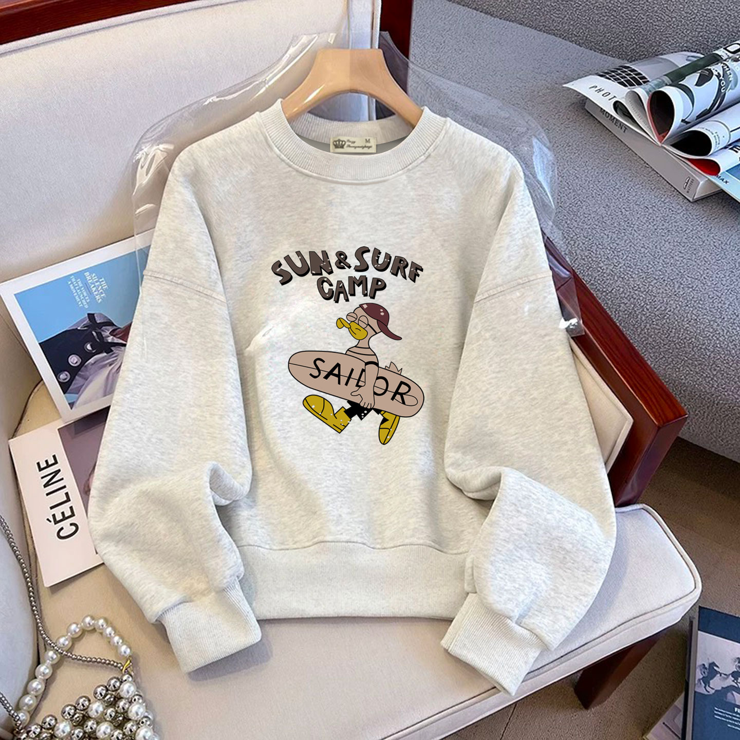 加绒宽松版慵懒风印花圆领卫衣女