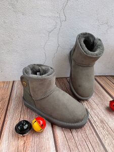 2023新款ESТUGG儿童雪地靴羊皮毛一体男童女童短筒防水防滑童鞋