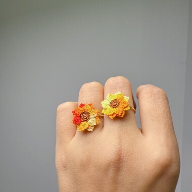 微钩向日葵戒指女新款甜美爱心戒指成品纯手工钩织80号蕾丝线钩织