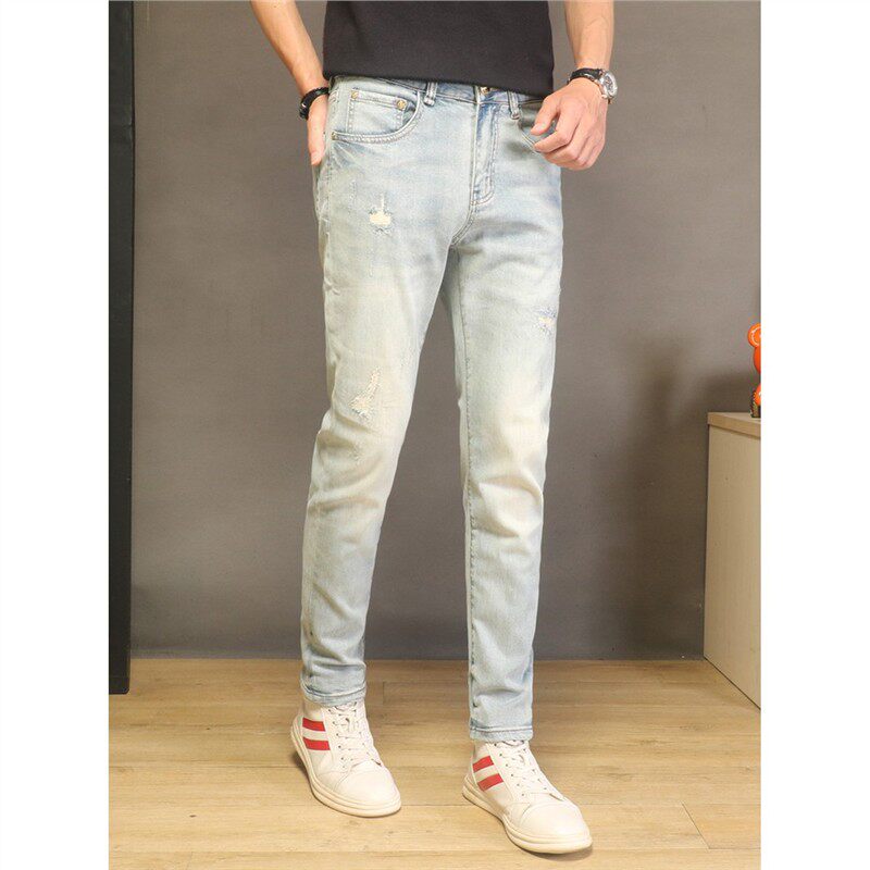 2025新款夏季九分牛仔裤男破洞韩版潮流弹力修身小脚浅色休闲裤子