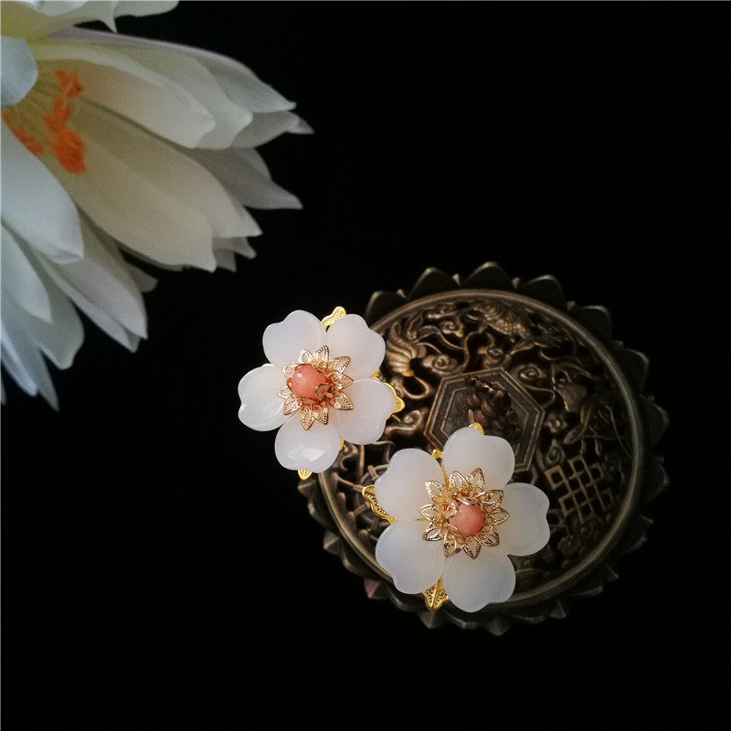 【漢服發飾】玉白櫻花發钗發梳發夾 小清新钿子配飾古風簪子頭飾在類目 飾品/流行首飾/時尚飾品新, 髮飾中 - 來自Buy2taobao.com提供專業的淘寶代購服務