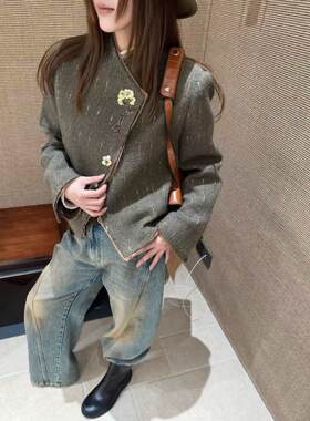 2026秋季小香风亮片花朵短外套女