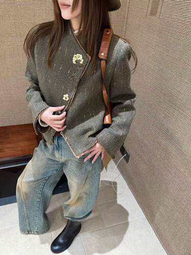 2026秋季小香风亮片花朵短外套女