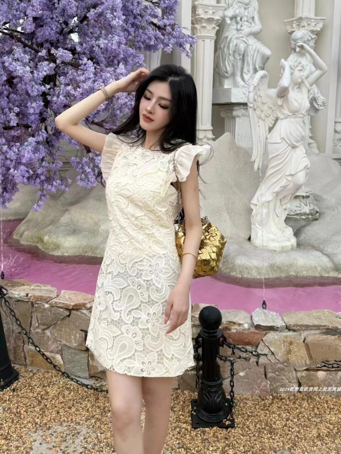 2024夏季甜美气质蕾丝中长连衣裙