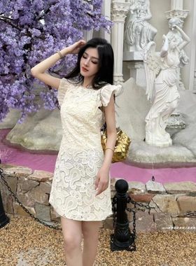 2024夏季甜美气质蕾丝中长连衣裙