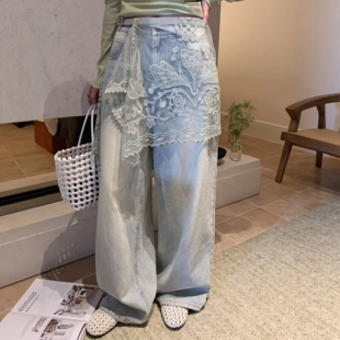 高腰显瘦阔腿裤 欧洲站2026春季 .com设计感蕾丝屁帘牛仔裤 女 新款