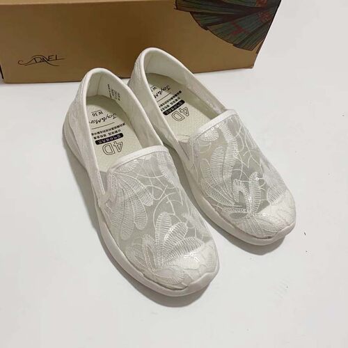 专柜玛丽正品22春夏新款帆布鞋女圆头休闲鞋懒人一脚蹬单鞋78283W