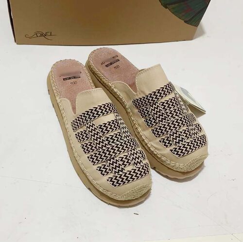 专柜玛丽正品穆勒鞋女春夏新款懒人一脚蹬休闲包头凉鞋拖鞋52126W