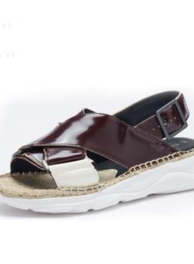 专柜玛丽正品女鞋春夏款休闲PU绊带平底时装鞋露趾女凉鞋子55022W