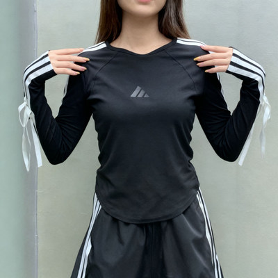 阿迪达斯女子运动蝴蝶结长袖T恤
