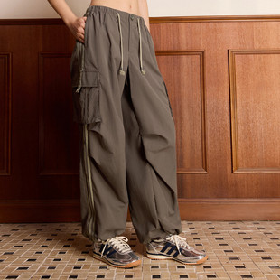 KV6897 KV6898 风降落伞运动女梭织长裤 adidas阿迪达斯三叶草工装