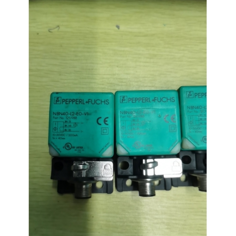 售前询价倍加福方形接近开关NBN40-L2-E0-V1 库存无包装