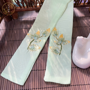 芫兮汉服萧艾凝霜原创古风艾草绣花汉服发带绿色少女民族非古装