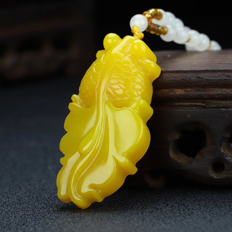 和田玉金鱼吊坠黄龙玉金玉满堂鱼挂件玉牌男女款玉石鱼项链毛衣链