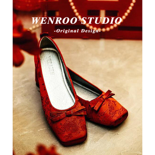 红色国风刺绣平底秀禾婚鞋女2026春季新款蝴蝶结平底芭蕾旗袍单鞋