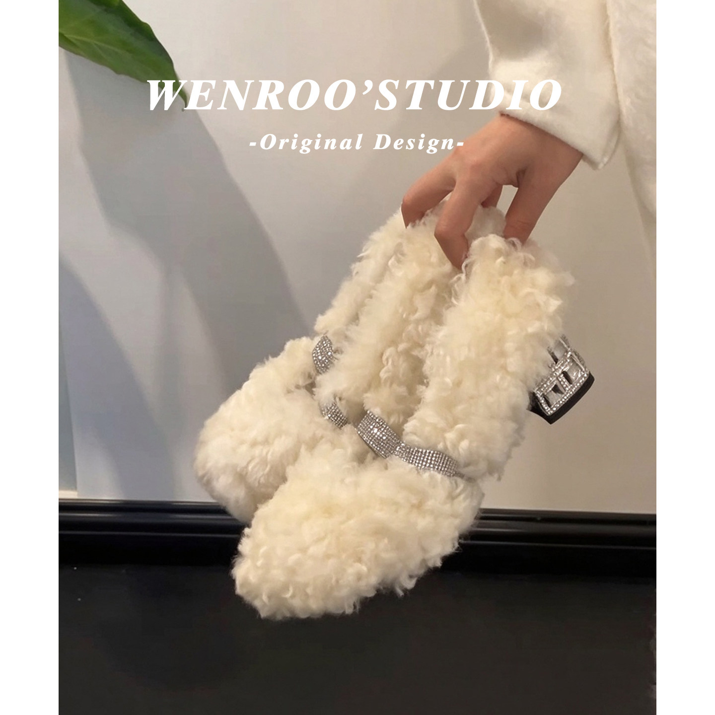 白色水钻一字带羊羔毛毛高跟鞋女