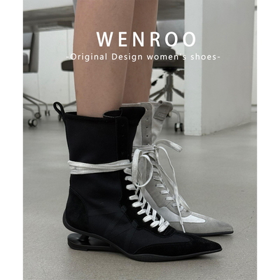 小众设计黑色系带尖头时装短筒靴