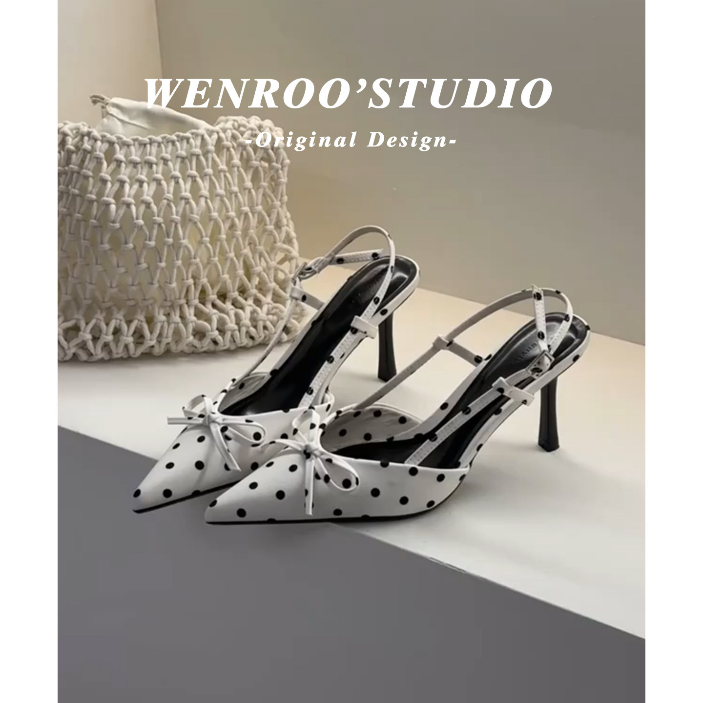法式白色波点一字后绊带凉鞋女2026夏季新款绝美蝴蝶结尖头高跟鞋
