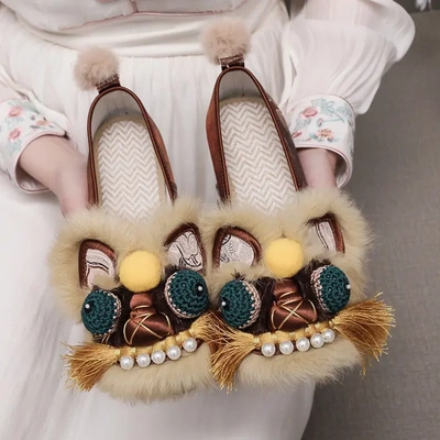 春季新款手工虎头鞋女兔毛新中式