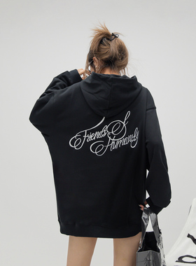 ONE PASS 街头潮牌字母刺绣连帽卫衣女2025春季新款宽松情侣上衣