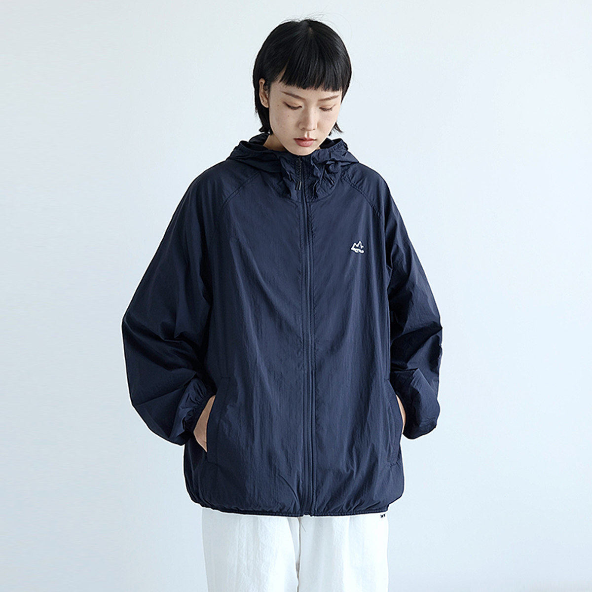 防紫外线UPF50+轻薄防晒服2025夏季新款透气防晒衣男女同款图片