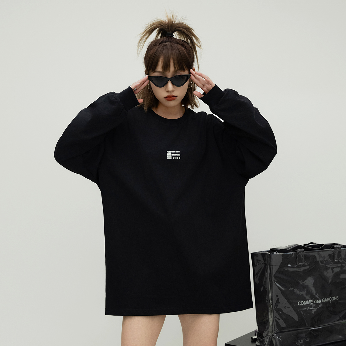 圆领长袖T恤情侣款上衣