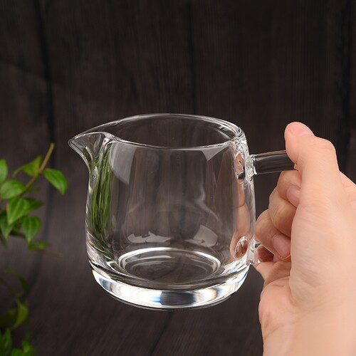 东海天然白晶杯水晶带把公道杯供杯分茶器耐高温泡茶功夫水晶杯