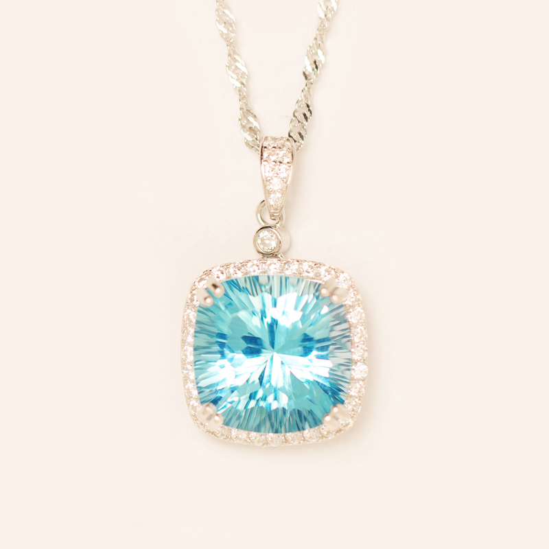 8克拉天然托帕石项链枕方形千禧切工天空蓝吊坠S925纯银不过敏女