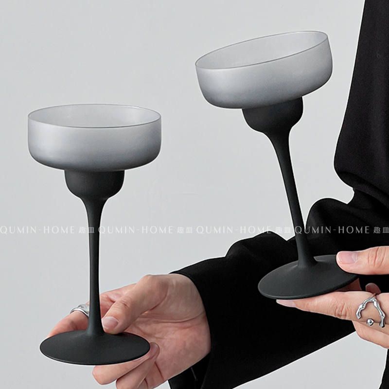 趣皿ins风复古高脚杯水晶玻璃杯古典鸡尾酒杯香槟杯渐变灰高脚杯